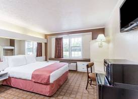 Microtel Inn by Wyndham Wilson 2