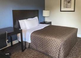Fairview Inn Airport 4