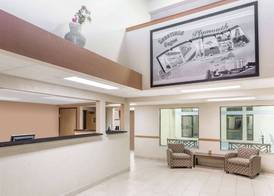Super 8 by Wyndham Plymouth 2