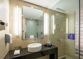 Holiday Inn Express Chengdu West Gate by IHG 4