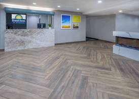 Days Inn by Wyndham Pleasant Prairie Kenosha 4