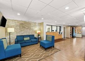 Comfort Inn & Suites Durham near Duke University 5