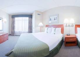 Holiday Inn & Suites GOODYEAR - WEST PHOENIX AREA by IHG 4