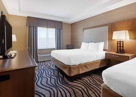 Best Western Summit Inn 4