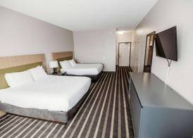 Parkview Inn & Suites, Lancaster Amish Country, PA 5