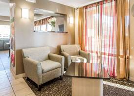 Quality Inn Johnson City near Downtown 4