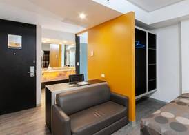 Hotel Harare 2