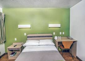 Motel 6 Colorado Springs, CO – South/Metro Area 5