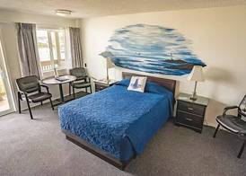 Lighthouse Cove Inn 4