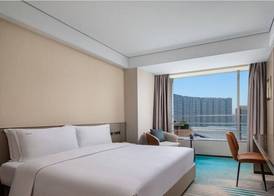 Holiday Inn Chengdu Century City-WestTower by IHG 3
