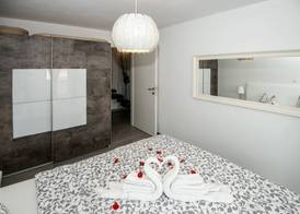 Apartments Mali Nono 3