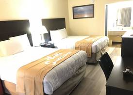 Days Inn by Wyndham Greensboro Airport 5