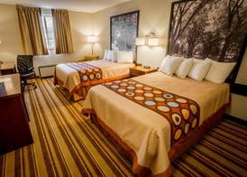 Super 8 by Wyndham State College 5