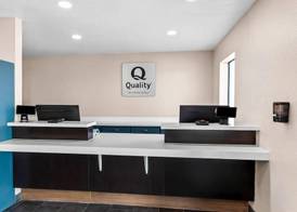 Quality Inn & Suites Port Lavaca near Lighthouse Beach 5