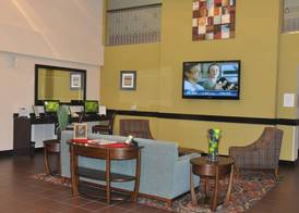 Holiday Inn Express & Suites SARASOTA EAST - I-75 by IHG 2