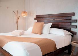 Petit Lafitte Beach Front Hotel & Bungalows 5