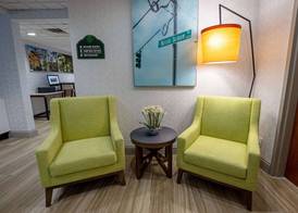Wingate by Wyndham Lafayette Airport 4