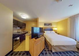 Residences at International Place 4