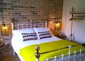 Guest Rooms at The Green Man 3