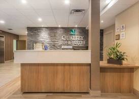 Quality Inn & Suites Windsor - Downtown 3