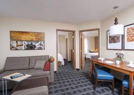 TownePlace Suites Indianapolis Park 100 3