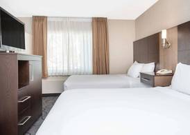 Baymont by Wyndham San Diego Downtown 4