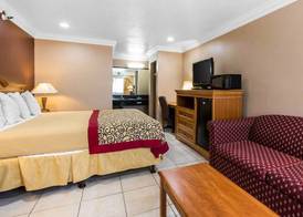 Rodeway Inn Cypress - Buena Park 4