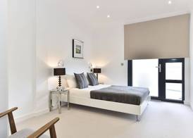 Tower Bridge City Apartments 3