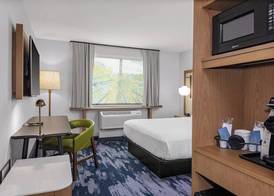 Fairfield Inn & Suites by Marriott Indianapolis Greenfield 4