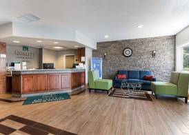 Quality Inn & Suites Ferdinand 2