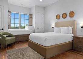 WorldMark Hunt – Stablewood Springs Resort 5