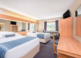 Microtel Inn & Suites by Wyndham Hazelton/Bruceton Mills 4