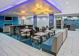 La Quinta by Wyndham Victoria - South 4