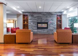 Ramada Plaza by Wyndham Montreal 2