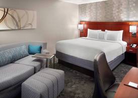 Courtyard by Marriott Fayetteville 4