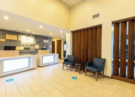 Holiday Inn Express ANAHEIM WEST by IHG 3
