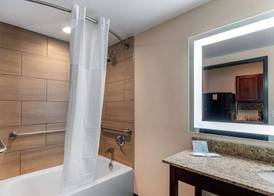 MainStay Suites Denver International Airport 5