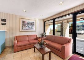 Rodeway Inn Columbus West 5