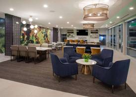 La Quinta Inn & Suites by Wyndham Galt Lodi North 3