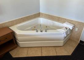 Clairmont Inn 4