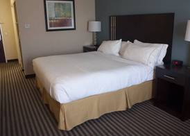 Holiday Inn Express & Suites YOUNGSTOWN WEST - AUSTINTOWN by IHG 5