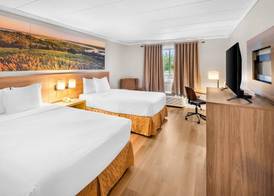 Days Inn by Wyndham Columbus East Airport 5