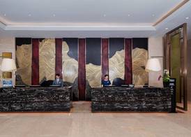 Hilton Wuhan Riverside 5