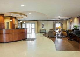 Comfort Suites Southport 2