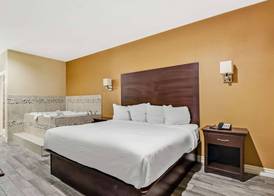 Americas Best Value Inn - FM 529 4