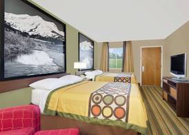 Super 8 by Wyndham Denver Central 4