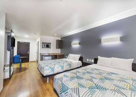 Motel 6 Laredo, TX - Airport 4