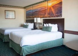 Days Inn by Wyndham Waynesboro 2