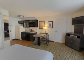 Candlewood Suites ROGERS/BENTONVILLE by IHG 5