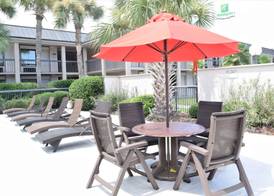 Ramada by Wyndham Savannah Gateway 4